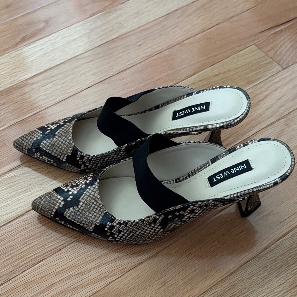 Nine West Black and Tan Snake Print Mules - Picture 3 of 5